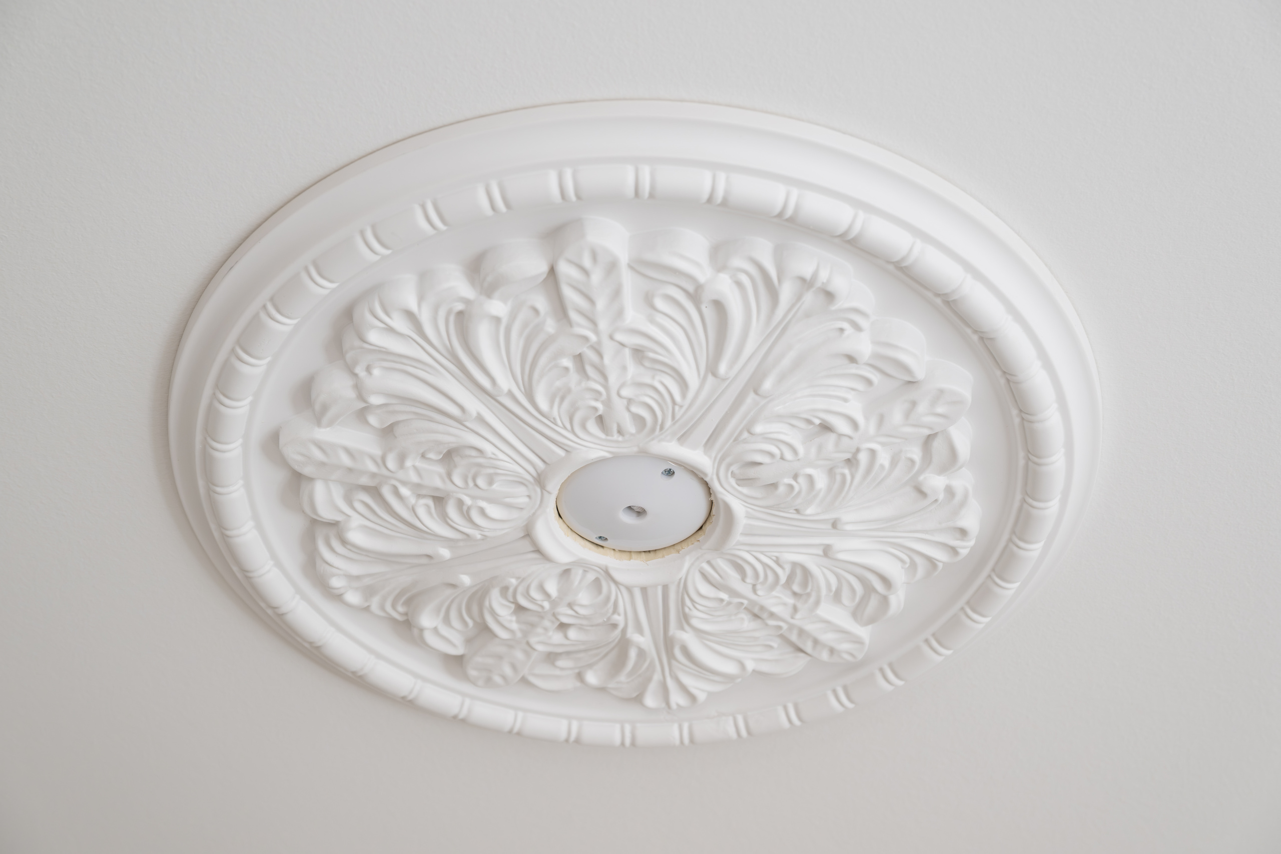 Ornamenteret loftsroset