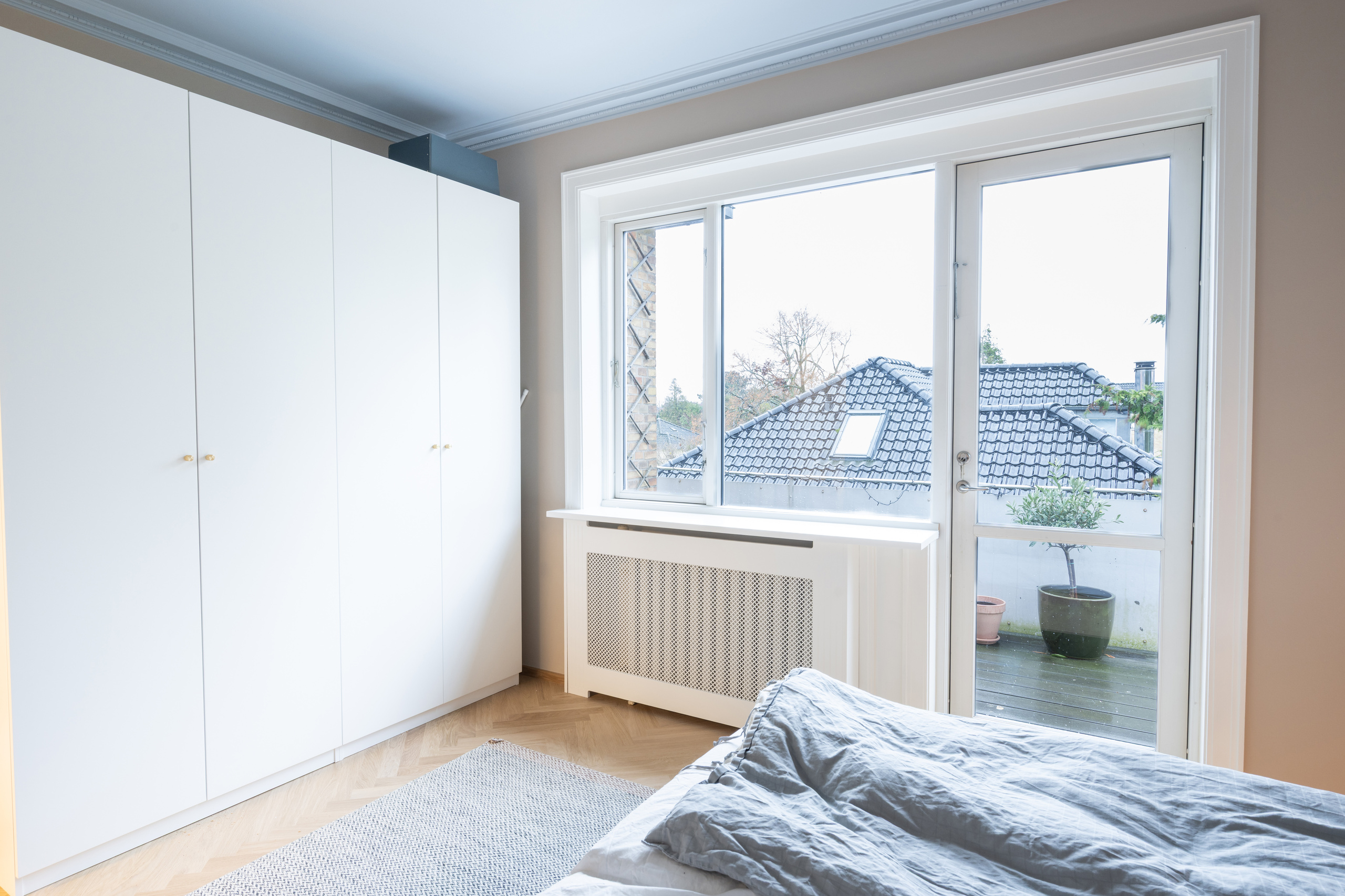 Soveværelse efter renoveringen